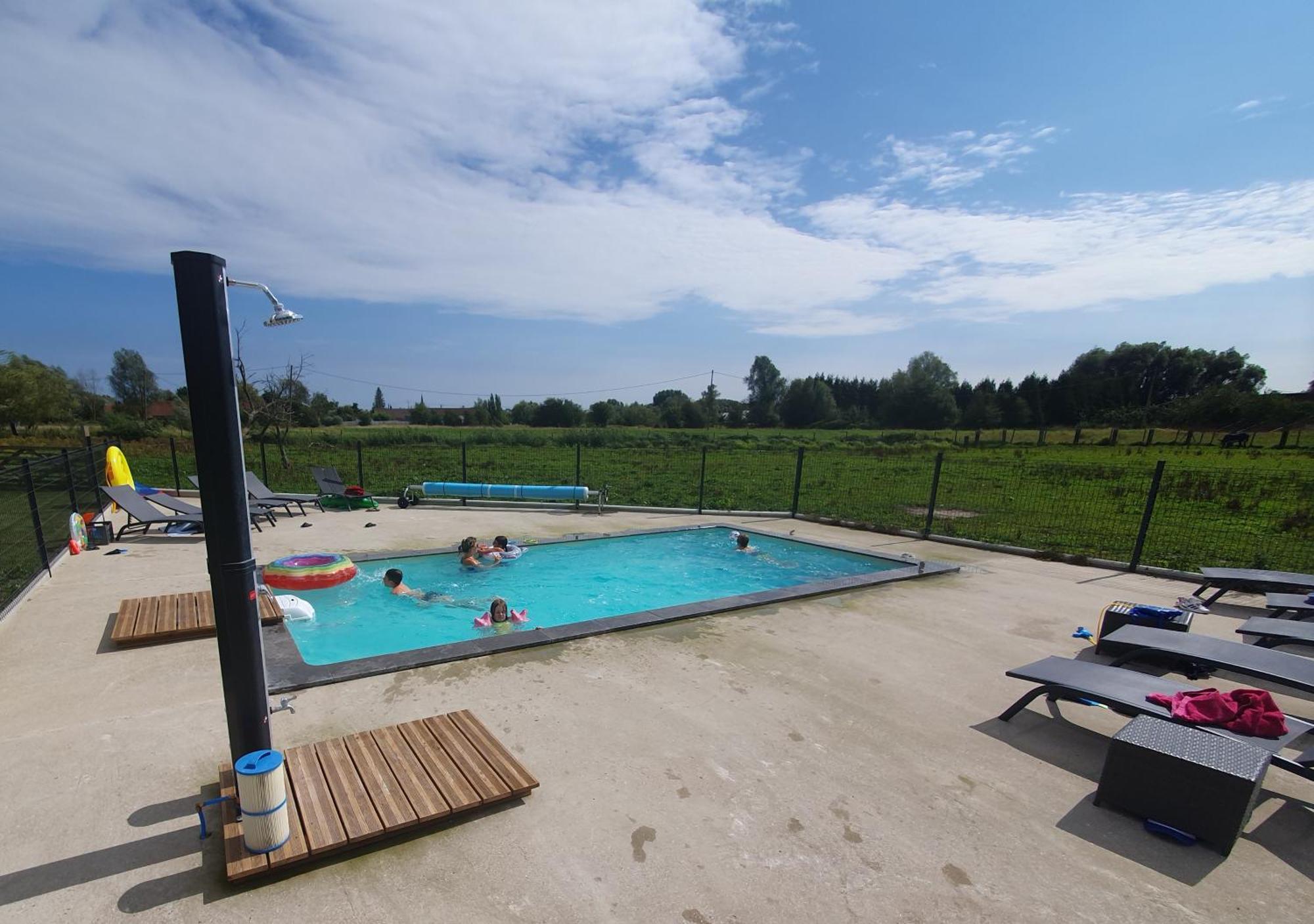 Au Chemin Du Paradis Gite De 10 Personnes 4 Etoiles Saint-Martin-Lez-Tatinghem Bagian luar foto
